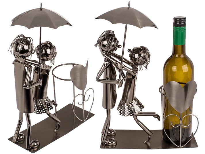 Portabotellas metálico Pareja de Enamorados IV, dos figuras bajo paraguas junto a corazón; botella no incluida