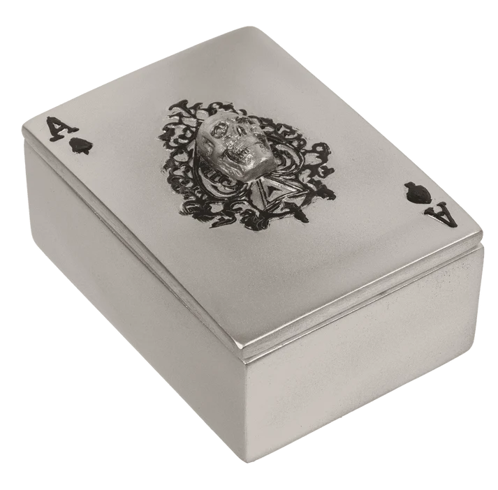 Caja para guardar naipes con diseño calavera color plateado