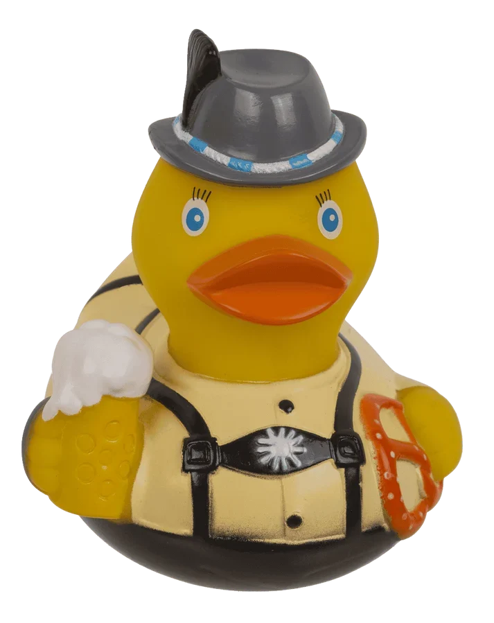 Vista frontal del pato de baño de cerveza con sombrero y traje bávaro