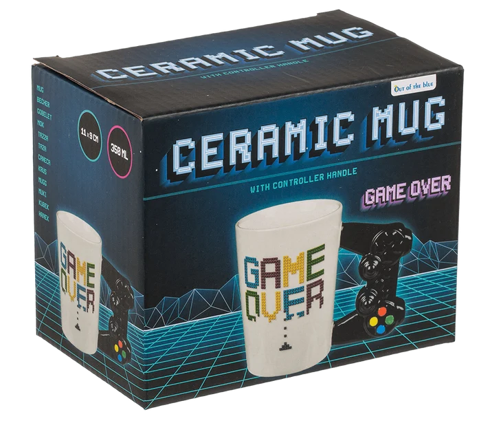 Taza Game Over de gres 350 ml presentada en caja